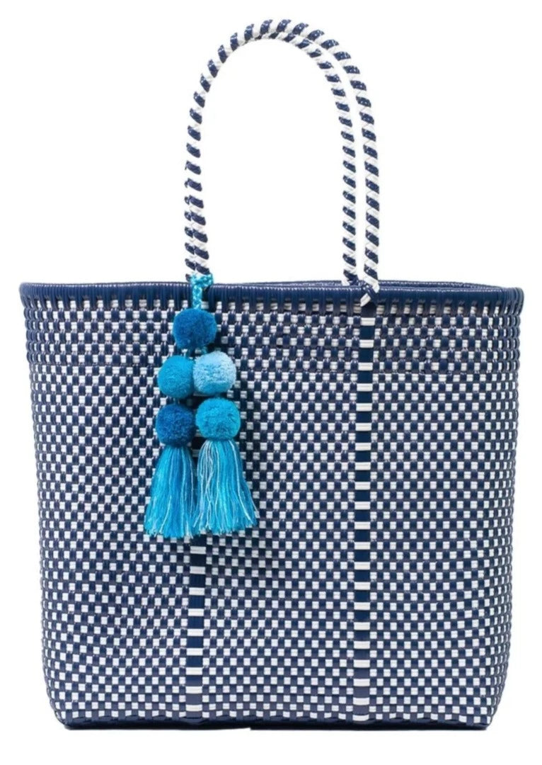 Plastic woven beach bag hot sale